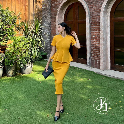Curved Panel Peplum Top