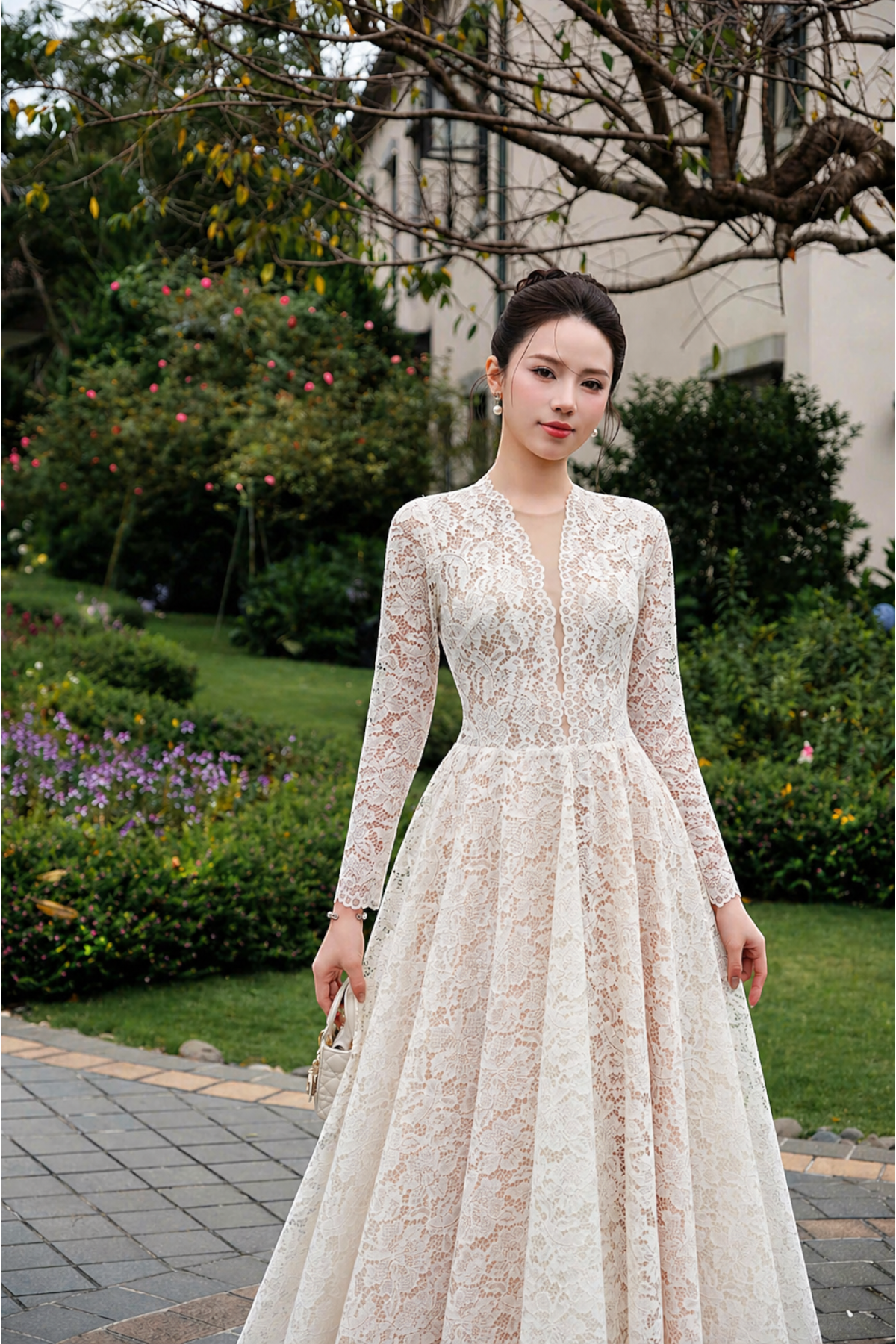 SERAPHINA LACE GOWN