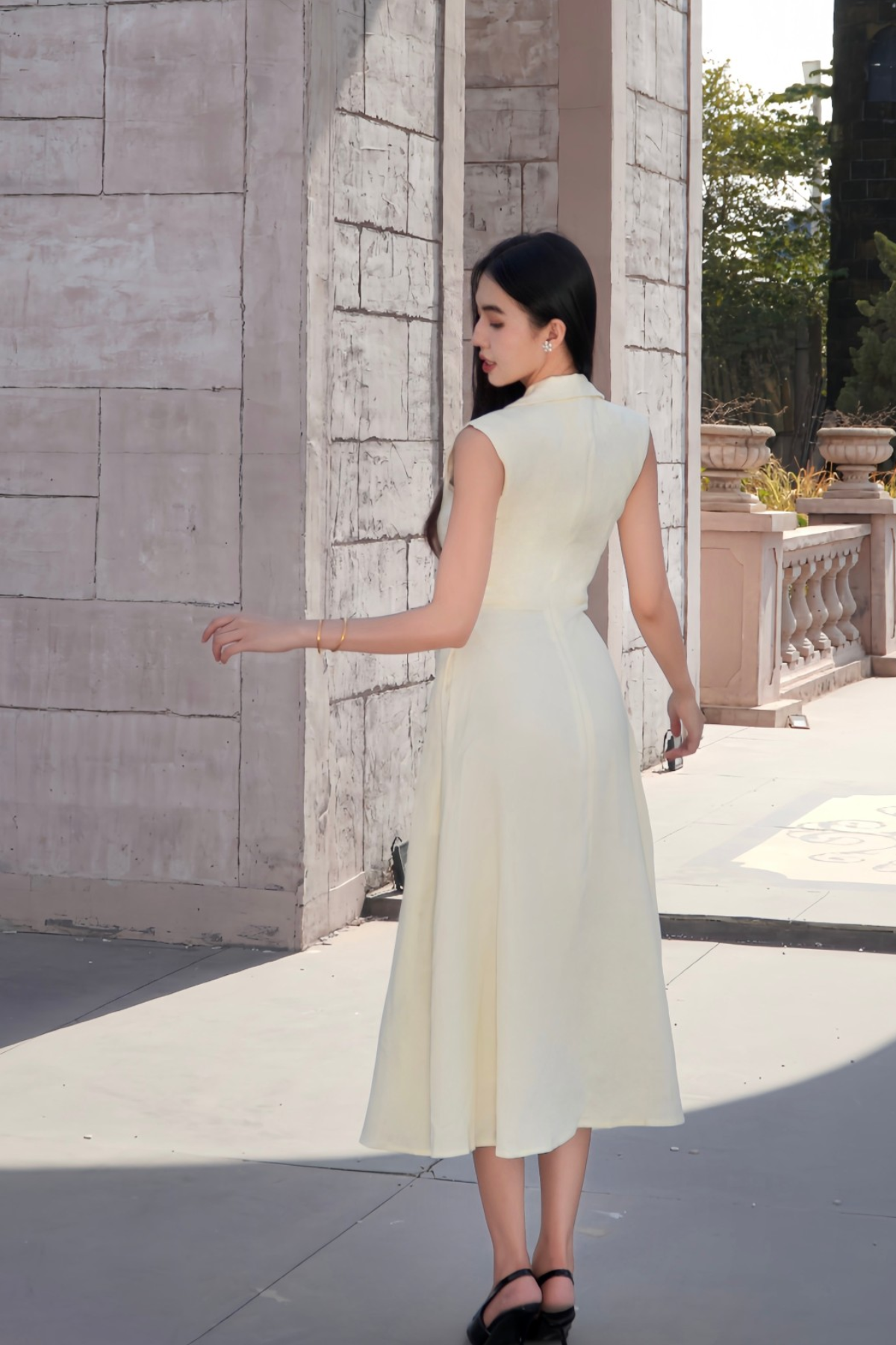 Trimmed A-Line Flare Midi Dress