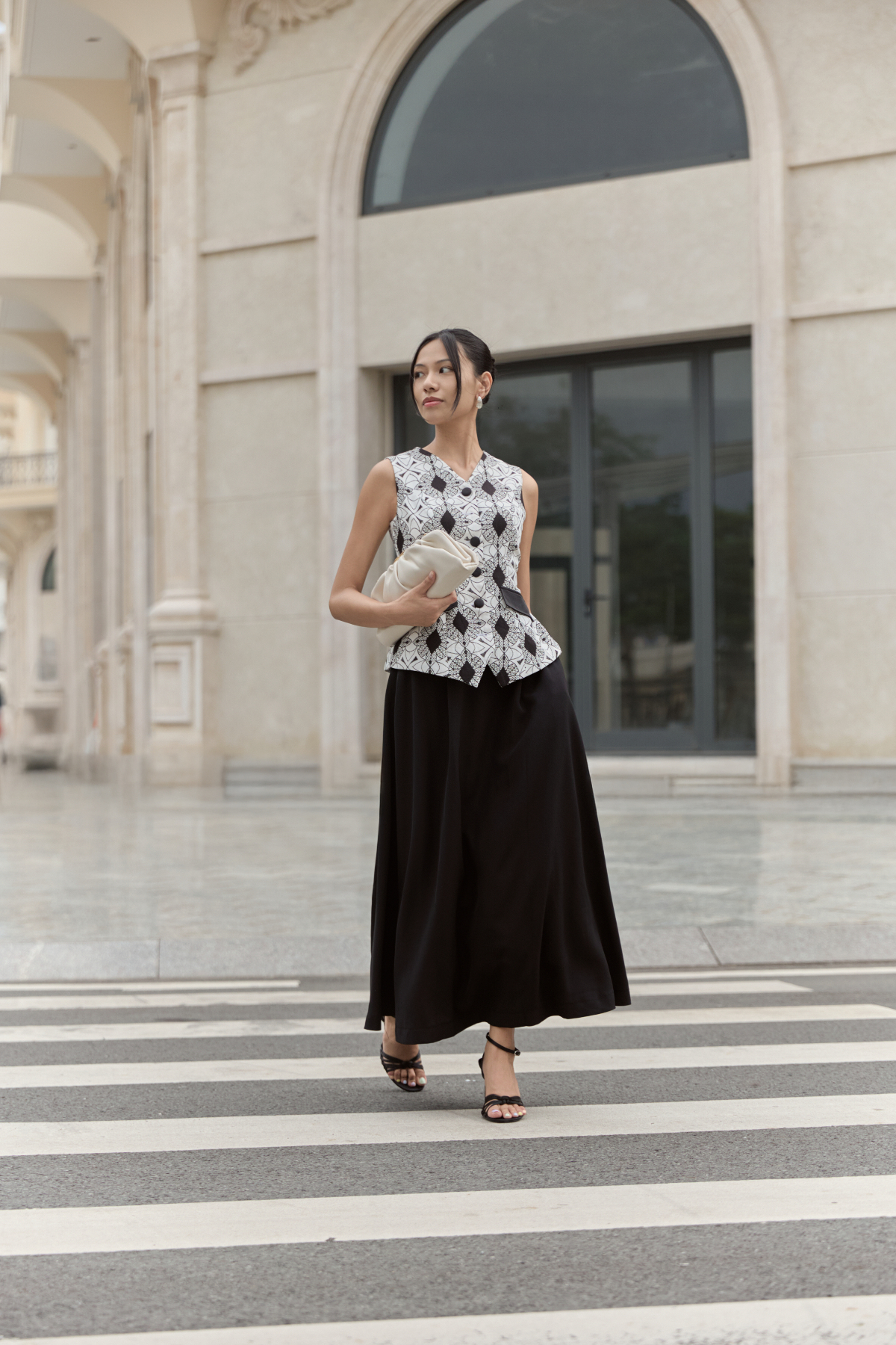 Aura Tailored Vest
